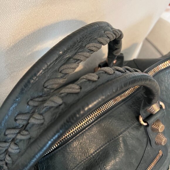 Authentic Balenciaga Work Leather Bag - 2011 Anthracite G21 Rose Gold Hardware - Picture 4 of 16